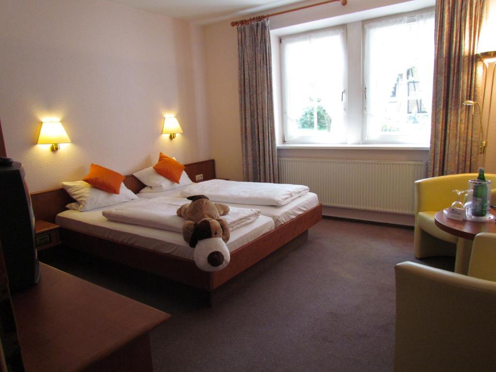 Ferien- und Reitsport Hotel Brunnenhof Suhlendorf Zimmer foto